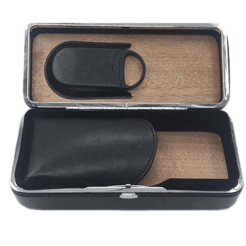 Embossed Leather Cigar Case Box