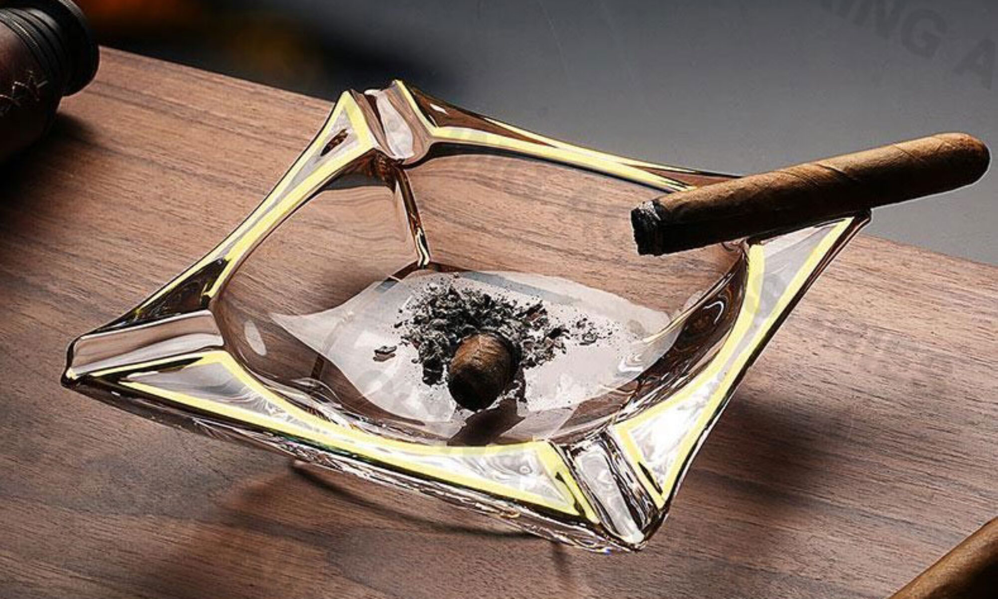 Crystal Glass Cigar Ashtray Large Amber and Transparent Colors with Gold edge Custom Logo A-S526